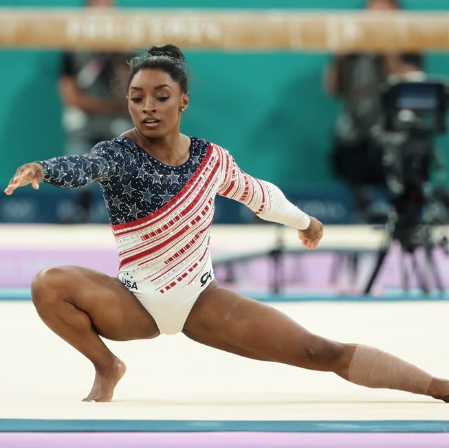 simone biles net worth