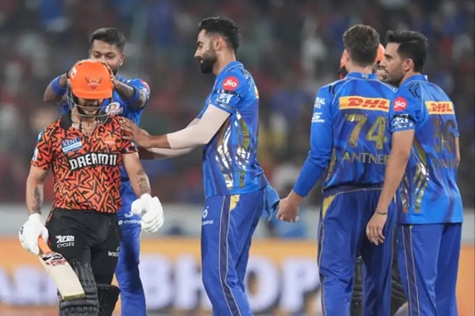 sunrisers hyderabad vs mumbai indians timeline